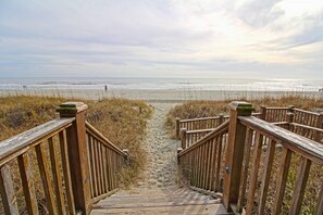 On the beach, sun-loungers, beach towels - Two Bedroom Ocean Front, Luxury Condo, Myrtle Beach, SC 3331983 (North Myrtle Beach)