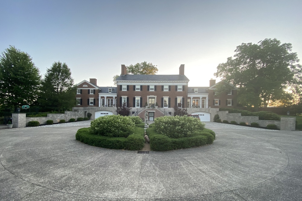 Grand 13,000 sq. ft. Estate on 5 acres in gated community with Swim Spa/ Hot Tub
