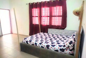 3 chambres, Wi-Fi, draps fournis