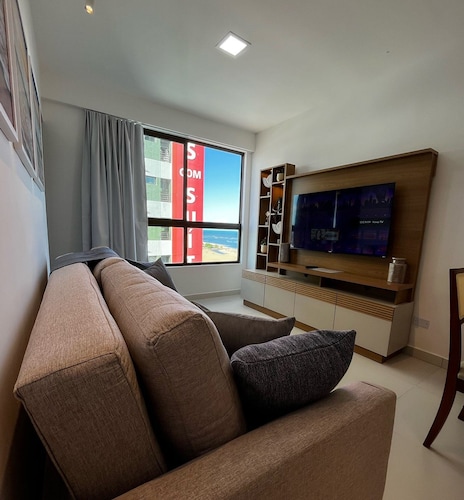 Flat beira mar no Barra Classic  