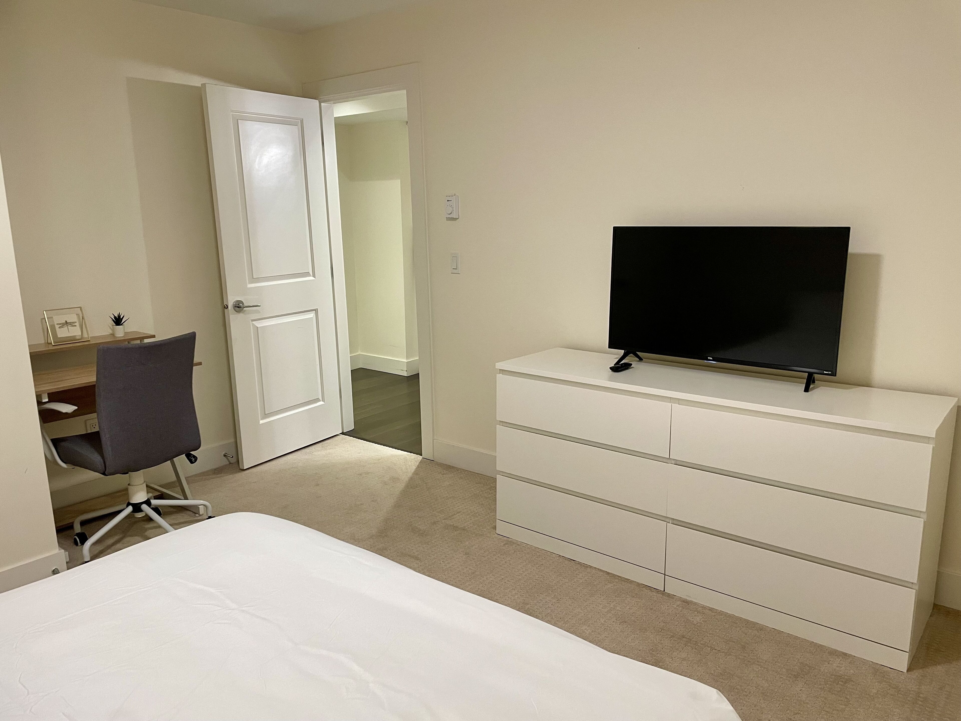 Summerfield Retreat! Suite Near Golf, Beach, US Border, Shopping, and More!