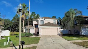 430oxd(1) - Highlands Reserve 3 Bed Pool Home with Spa, Spacious Living & Close to Disney (Davenport)