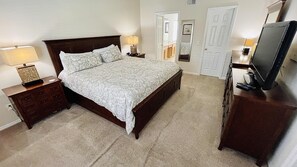3 chambres, fer et planche Ă repasser, Wi-Fi, draps fournis