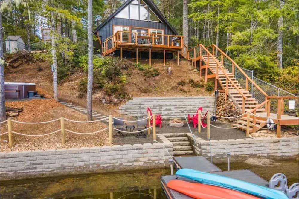 Lake Cushman Airbnb & Cheap Cabin Rentals from 39 AirCabins
