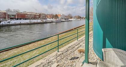 2 Bedroom River Front Condo