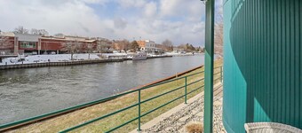 2 Bedroom River Front Condo