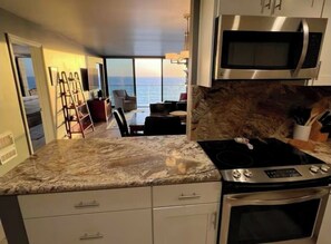 Fridge, microwave, oven, stovetop - Ocean View Luxury Condo: Beachfront, and Pool (San Diego)