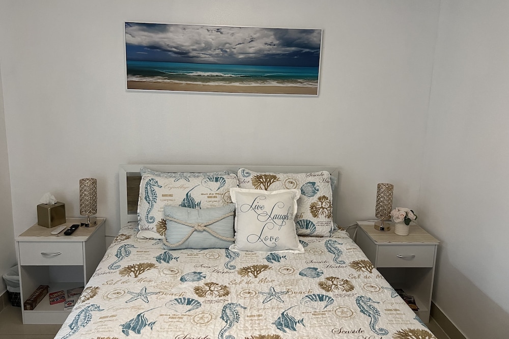 Tampa Apartment in a Perfect Location!
11 min from Int-Airport