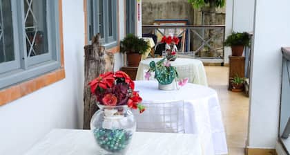 Art and Leisure-EB Hotel