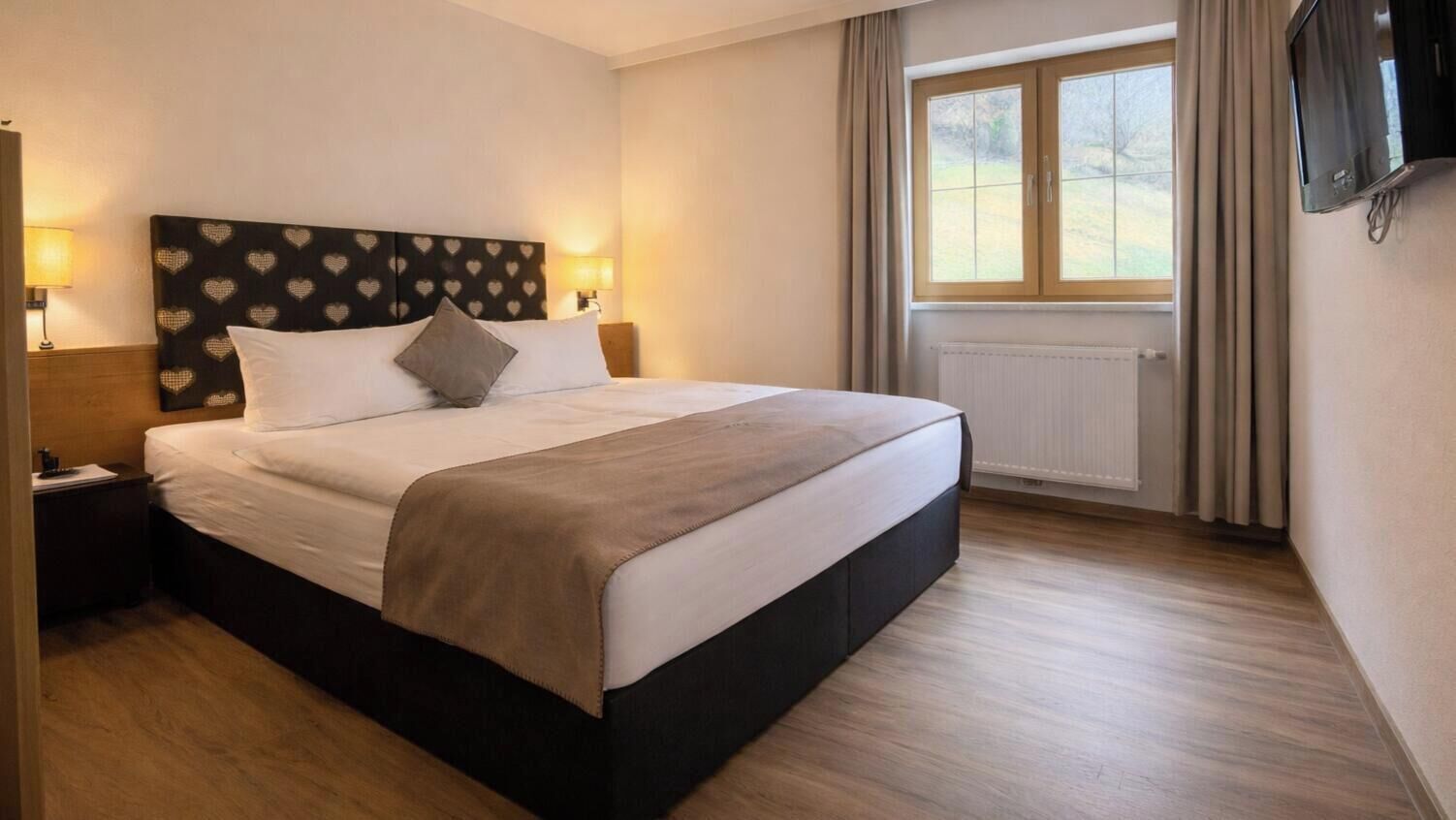 Cortinas blackout, sistema de insonorización y wifi gratis 