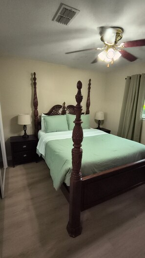 3 bedrooms, iron/ironing board, free WiFi, bed sheets