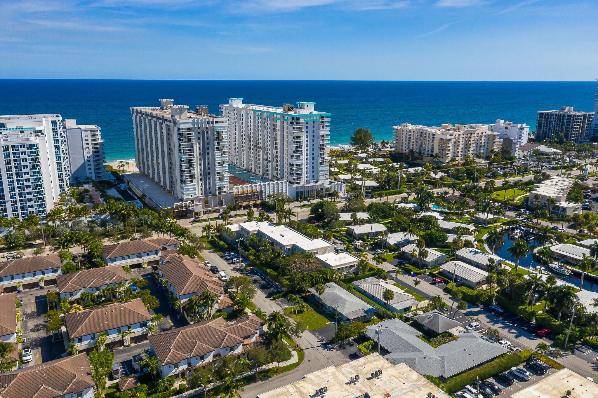 Delightful Apartment by the Beach