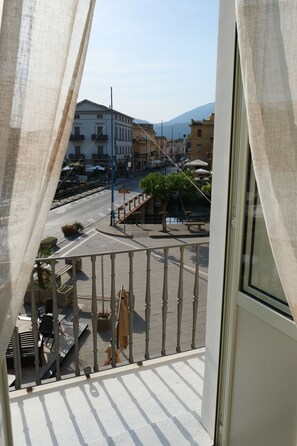 Apartment | Soundproofing, cribs/infant beds, free WiFi, bed sheets - In Centro - Rooms and Apartments  (Isola del Liri)