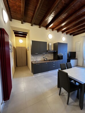 Living area - In Centro - Rooms and Apartments  (Isola del Liri)