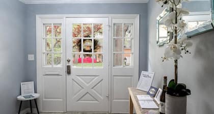 Beautiful Spacious Home- Near the Expo, TU, gathering Place, Fair park