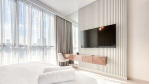 Room - Elegant 2BR at Downtown Views Downtown Dubai by Deluxe Holiday Homes (Dubai)