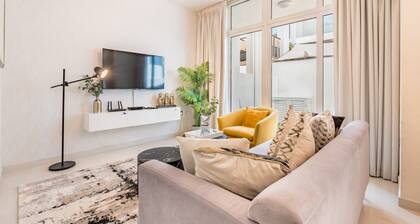 Furnished 3BR Townhouse, Just Minutes’ Drive from Al Marmoom Heritage Village