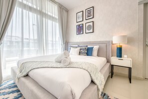 3 bedrooms, in-room safe, iron/ironing board, free WiFi