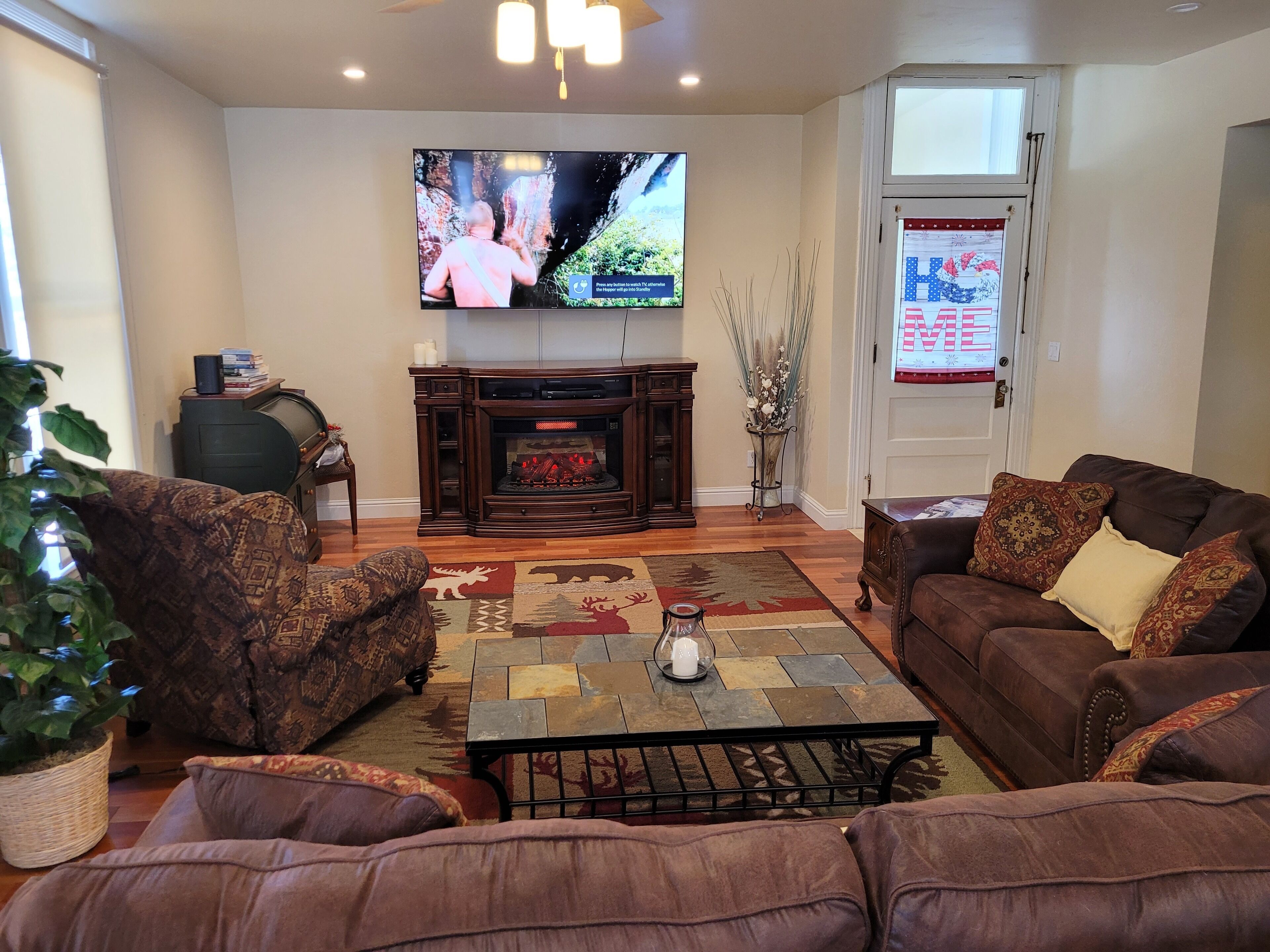 Completely remodeled home. Hot tub on the back deck with beautiful views!