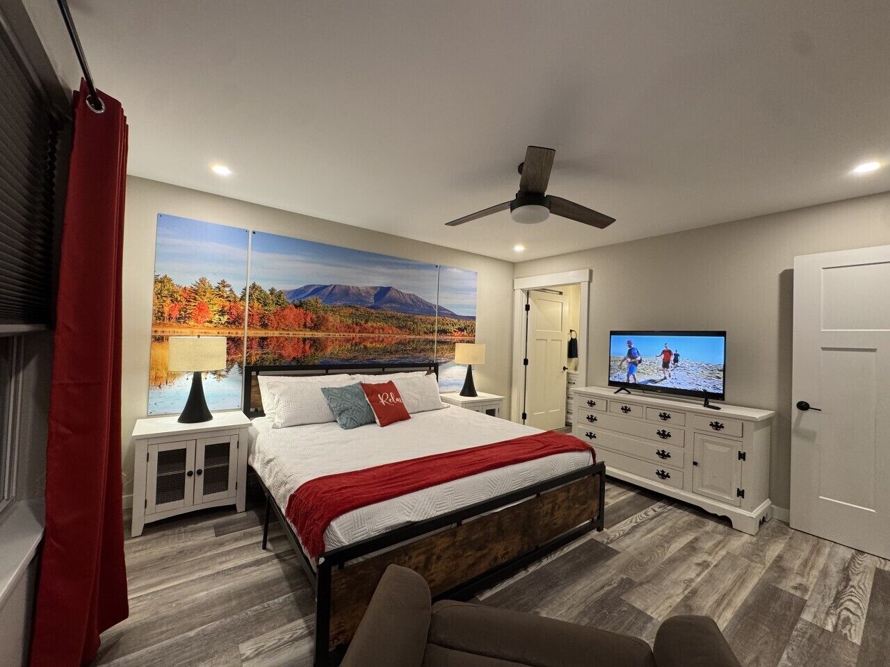 3 bedrooms, desk, iron/ironing board, WiFi