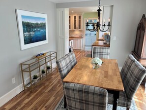 Dining - Perfect In-Town Bungalow (Charlevoix)