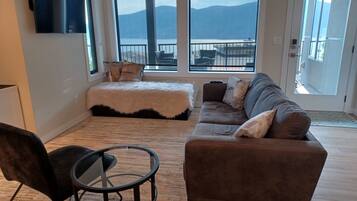 2 chambres, bureau, Wi-Fi gratuit, draps fournis