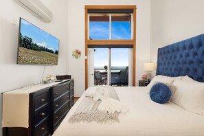 2 chambres, bureau, fer et planche à repasser, lit parapluie