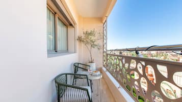 Classic Apartment, 1 Bedroom, Balcony | Terrace/patio