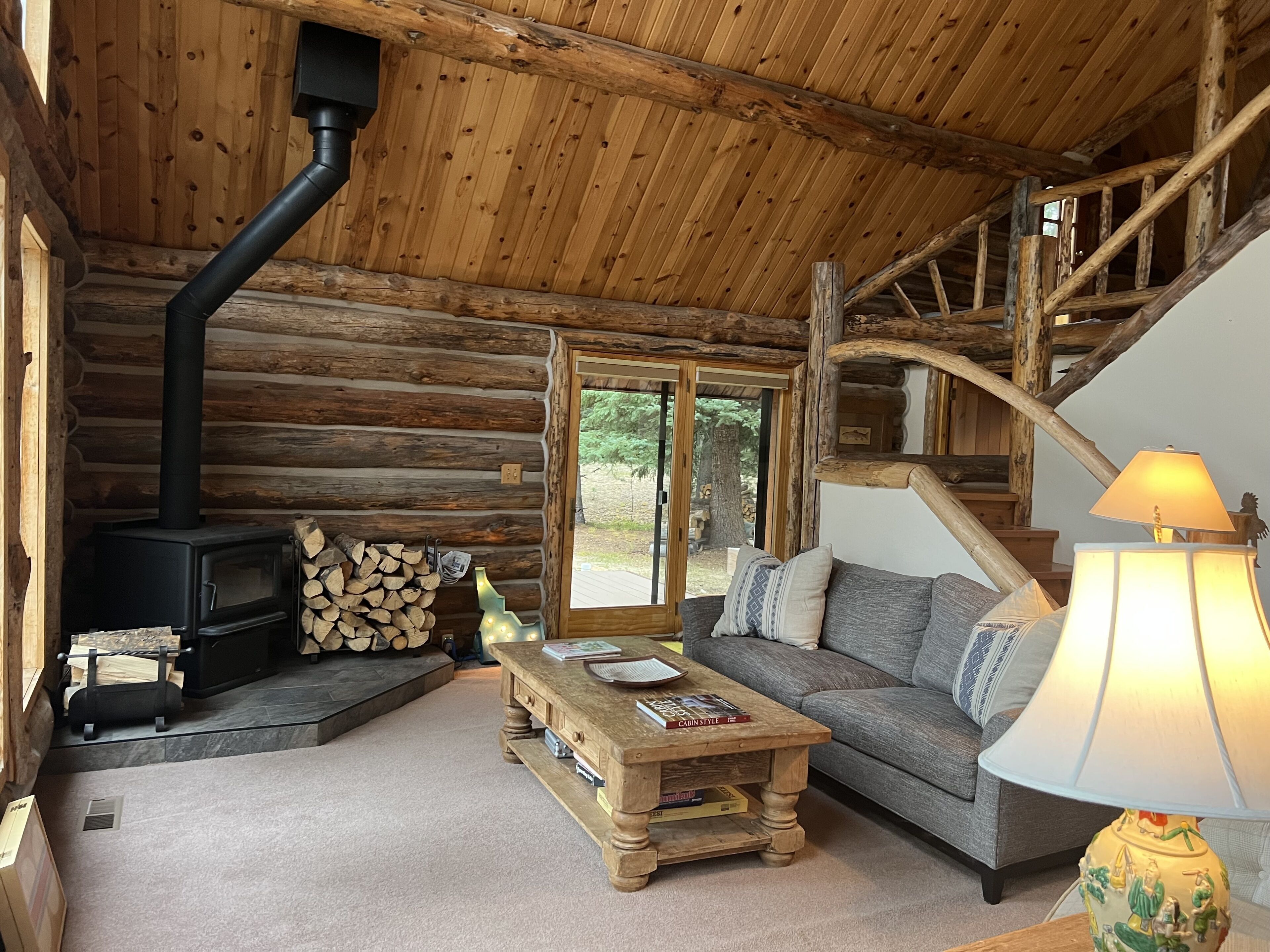 Stanley Mountain Cabin with Views
