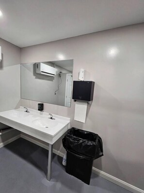 Hair dryer, towels