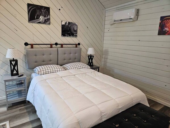 1 bedroom, WiFi, bed sheets