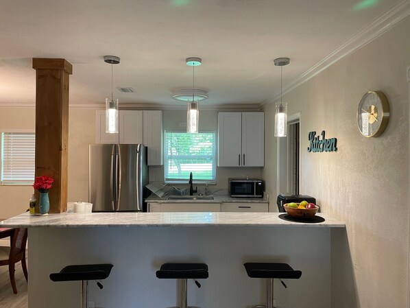 Private kitchen - Cozy 3 Bedroom Home near all things Tampa Bay! (Seffner)