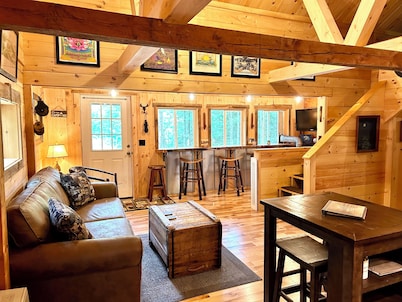 Private Cottage on the River