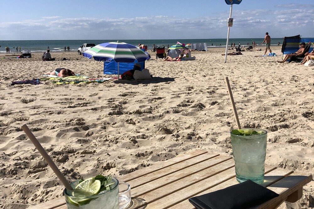 Facing the sea and the beach