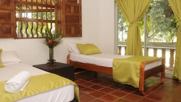 Wifi gratis y ropa de cama