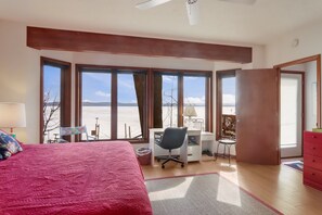 5 bedrooms, Internet, bed sheets