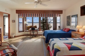 5 bedrooms, Internet, bed sheets