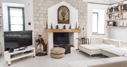 Villa Luce - Sirolo, wonderful villa with swimming pool in the Conero park