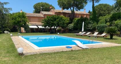Villa Luce - Sirolo, wonderful villa with swimming pool in the Conero park