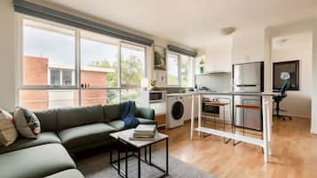 TV, Netflix, streaming services