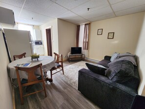 Smart TV 40 pulgadas con canales de televisión por cable, televisión