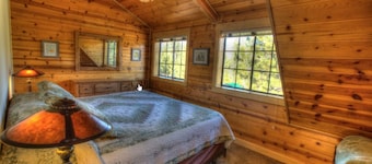 Owl Moon Cabin - Rare jewel of a cabin located inside Yosemite National Park