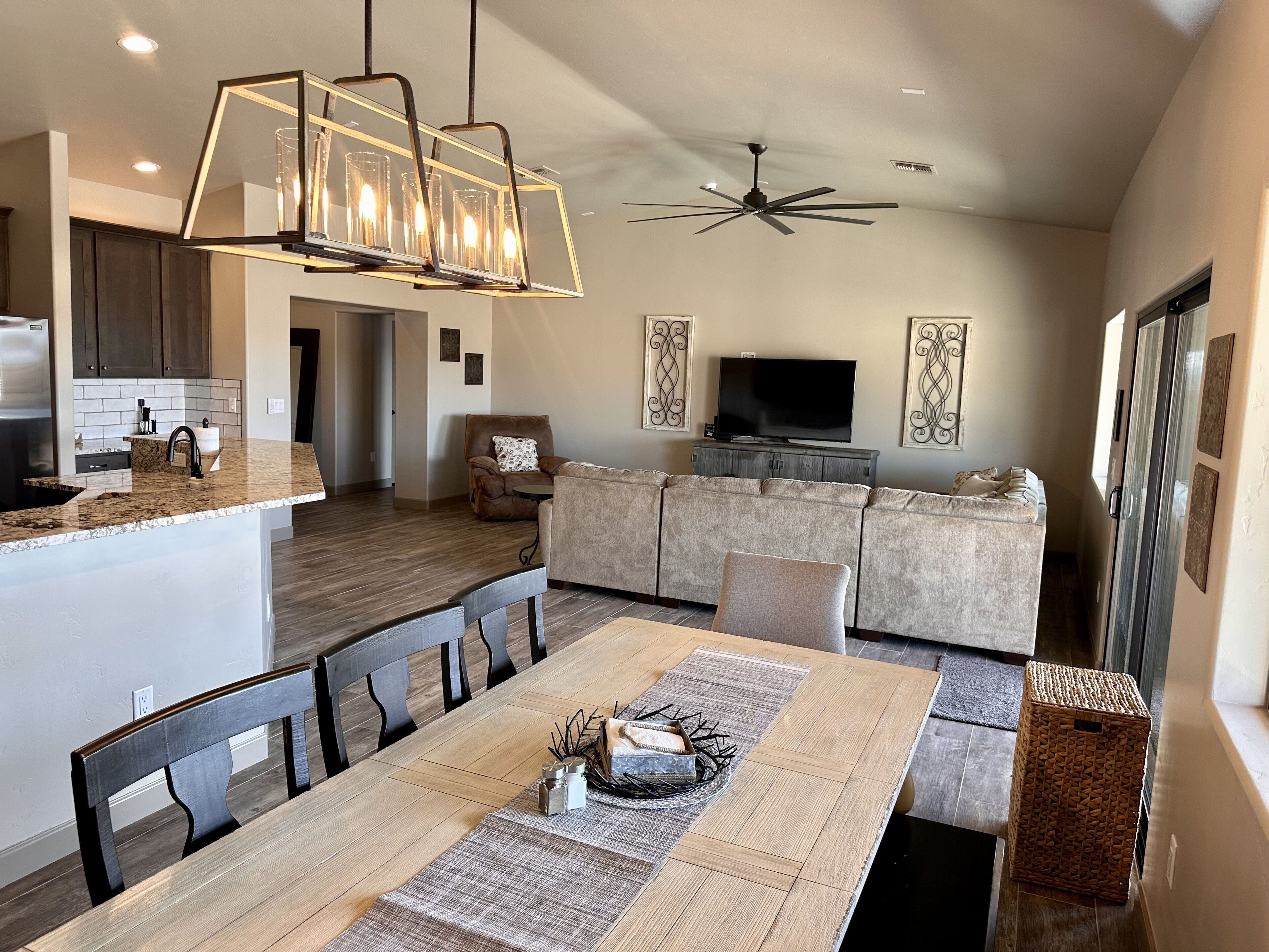 Smart TV, video games