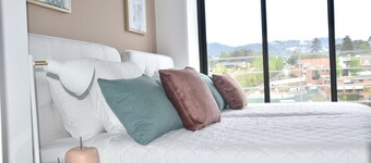 Cozy Stays Cayala Apartments near US Embassy (61)