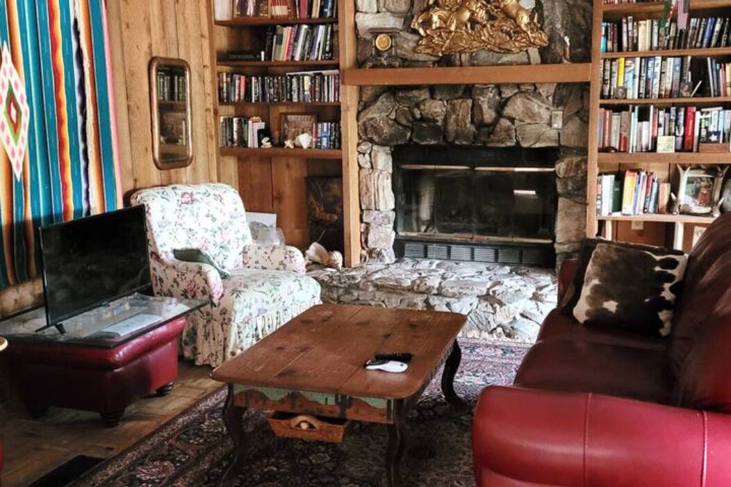 Rustic  Cabin in the Woods