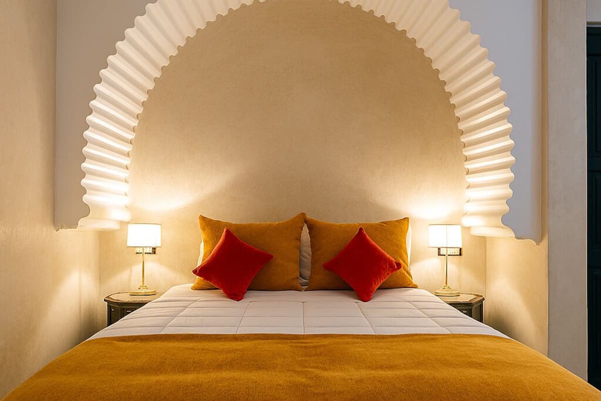 Junior Suite | 1 bedroom, minibar, in-room safe, individually decorated