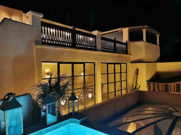 Double or Twin Room | 1 bilik tidur, bar mini, peti besi dalam bilik
