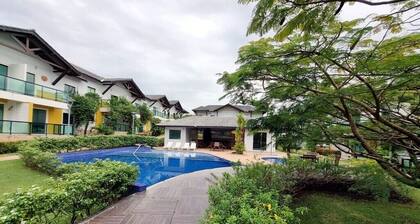 Casa em Condomínio Charmoso Próximo ao Lider