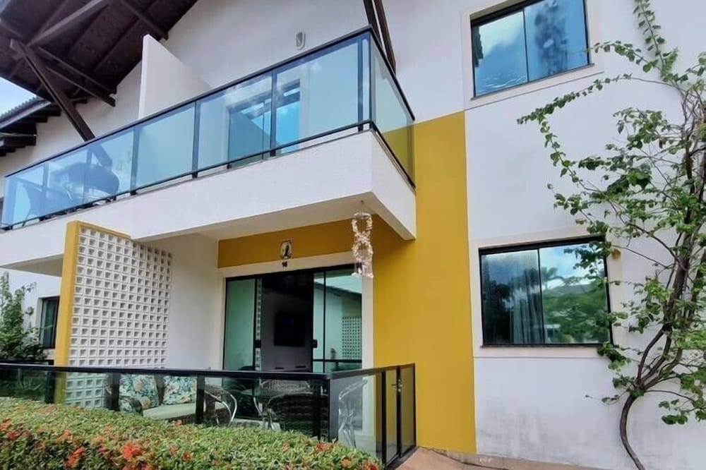 Casa em Condomínio Charmoso Próximo ao Lider