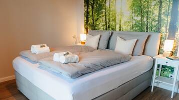 1 bedroom, travel crib, WiFi, bed sheets